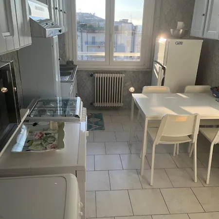 Attico Vista Mare-monti Viareggio